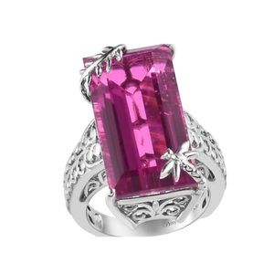 Orchid Quartz RING  in Platinum Over
Sterling Silver (Size 8.0) 20.75 tw